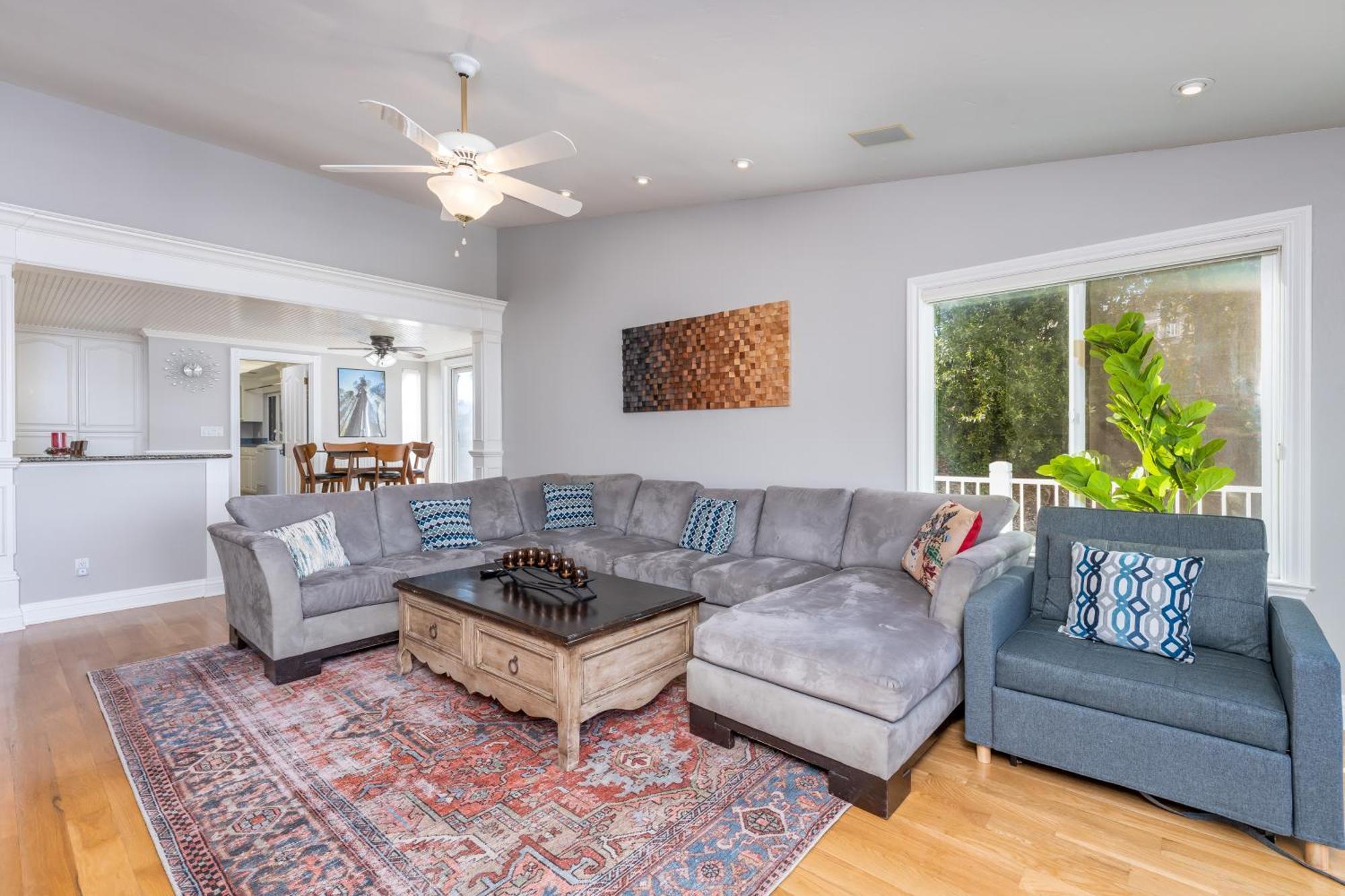 Hébergement de vacances Yosemite Bass Views, 2 Homes, Games, Hot Tub Coarsegold