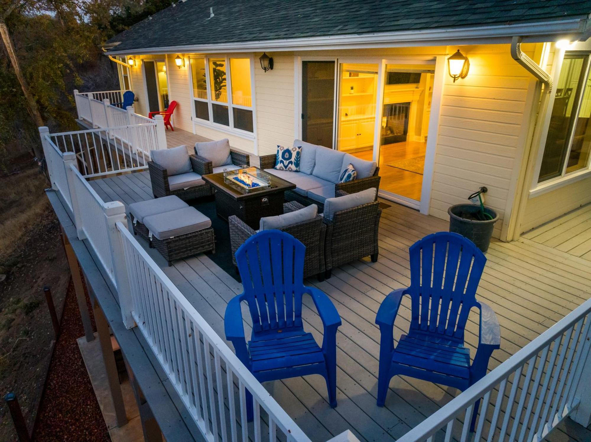 Hébergement de vacances Yosemite Bass Views, 2 Homes, Games, Hot Tub *